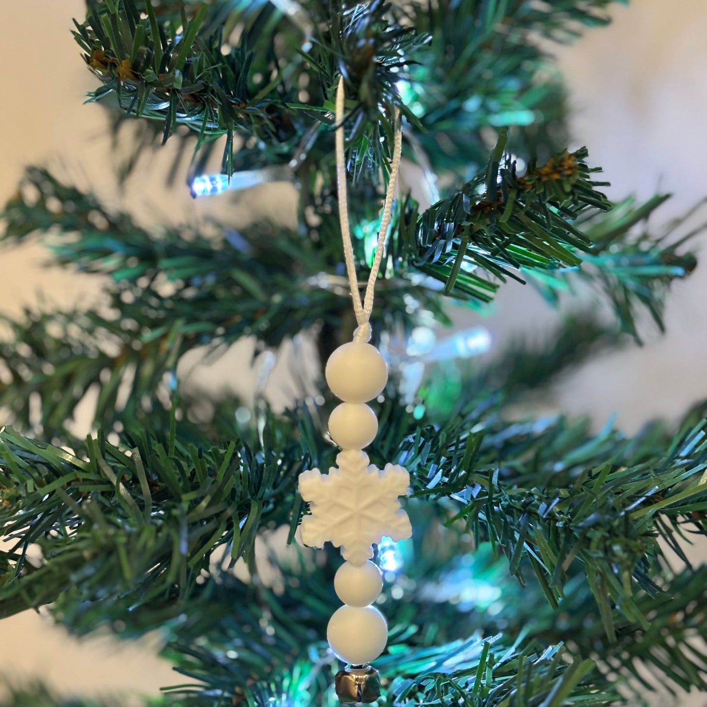 'Snowflake' Tree Decoration With Bell